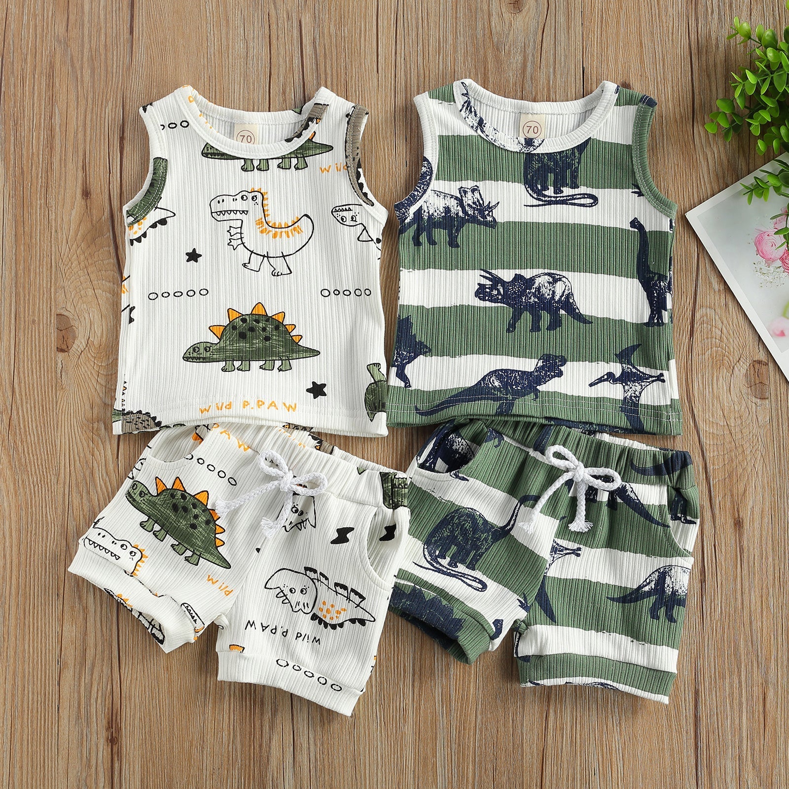 Conjunto Bebê Regata Dinossauros — Camiseta + Shorts