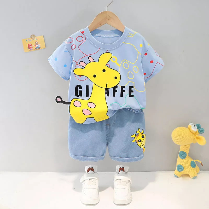 Conjunto Infantil Girafa — Camiseta Estampada + Bermuda Jeans