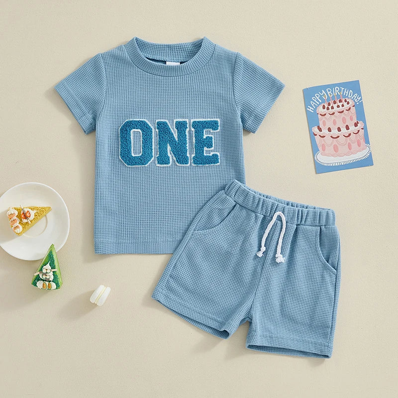 Conjunto Infantil Azul Clássico — Camisa + Bermuda