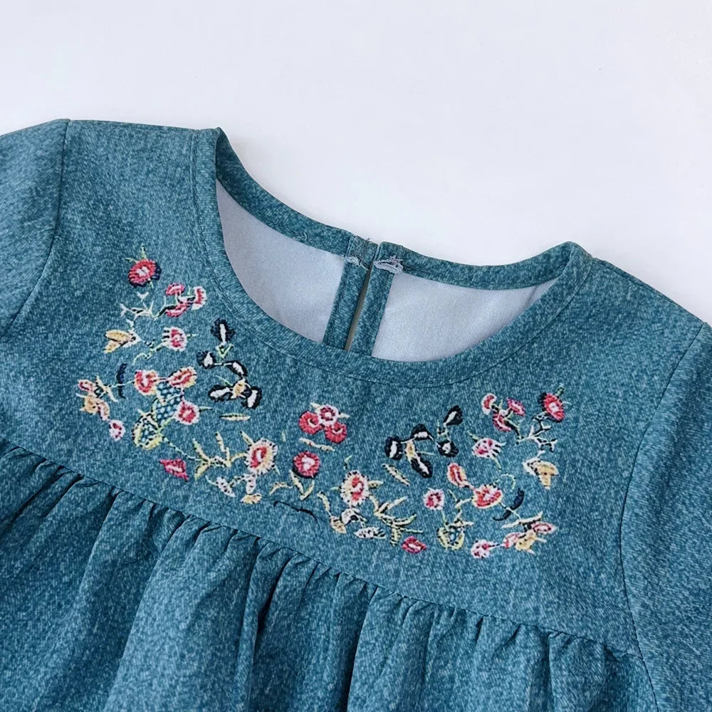 Vestido Infantil Azul-Petróleo Encanto Floral — Pala Bordada + Mangas Bufantes