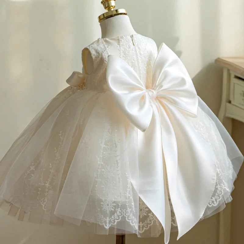 Vestido Infantil De Festa Branco Brilhante com Flores
