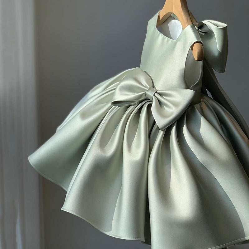 Vestido Infantil Elegante de Princesa com Laços