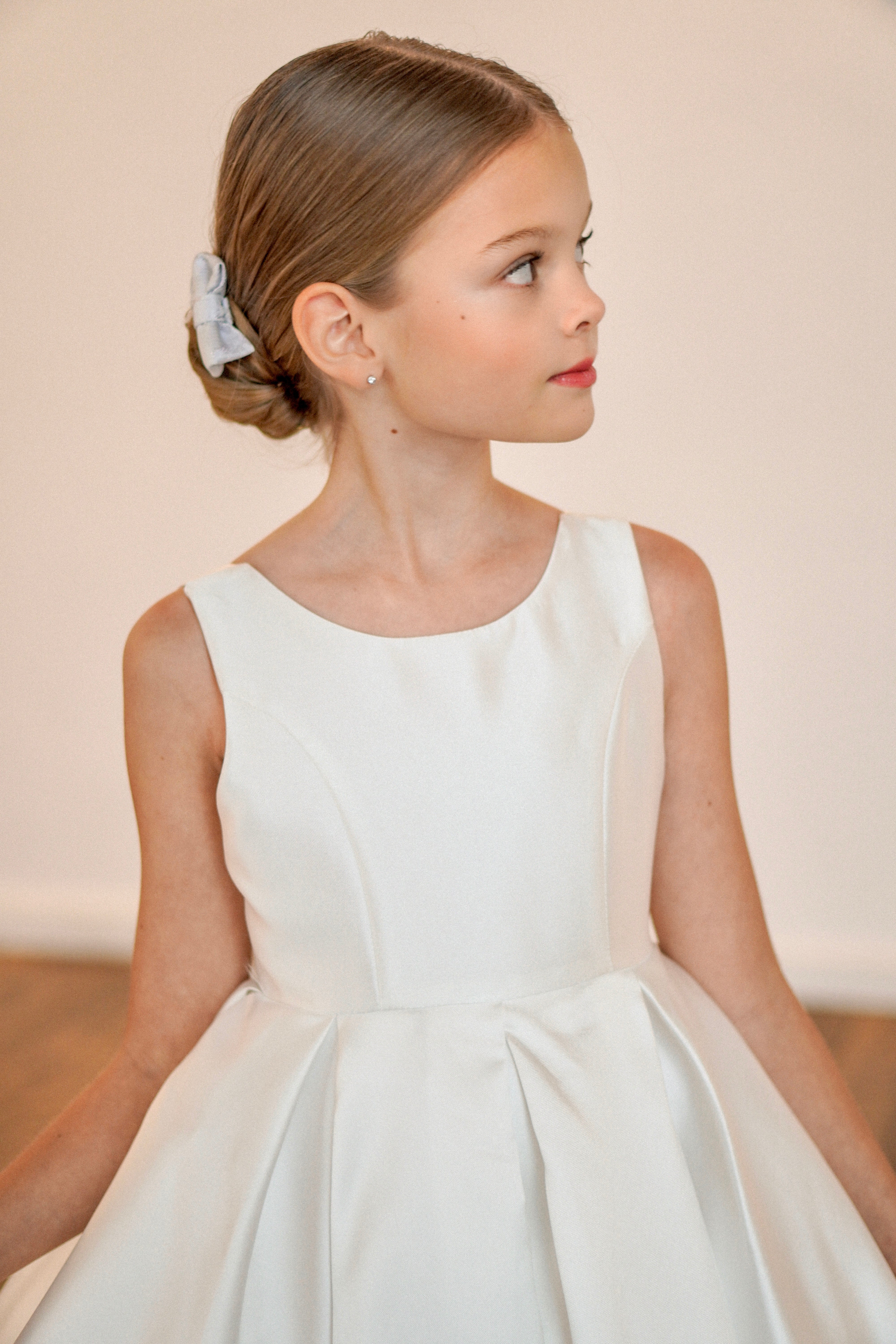 Vestido Sophia Mikado para Daminha de Honra — Exclusivo