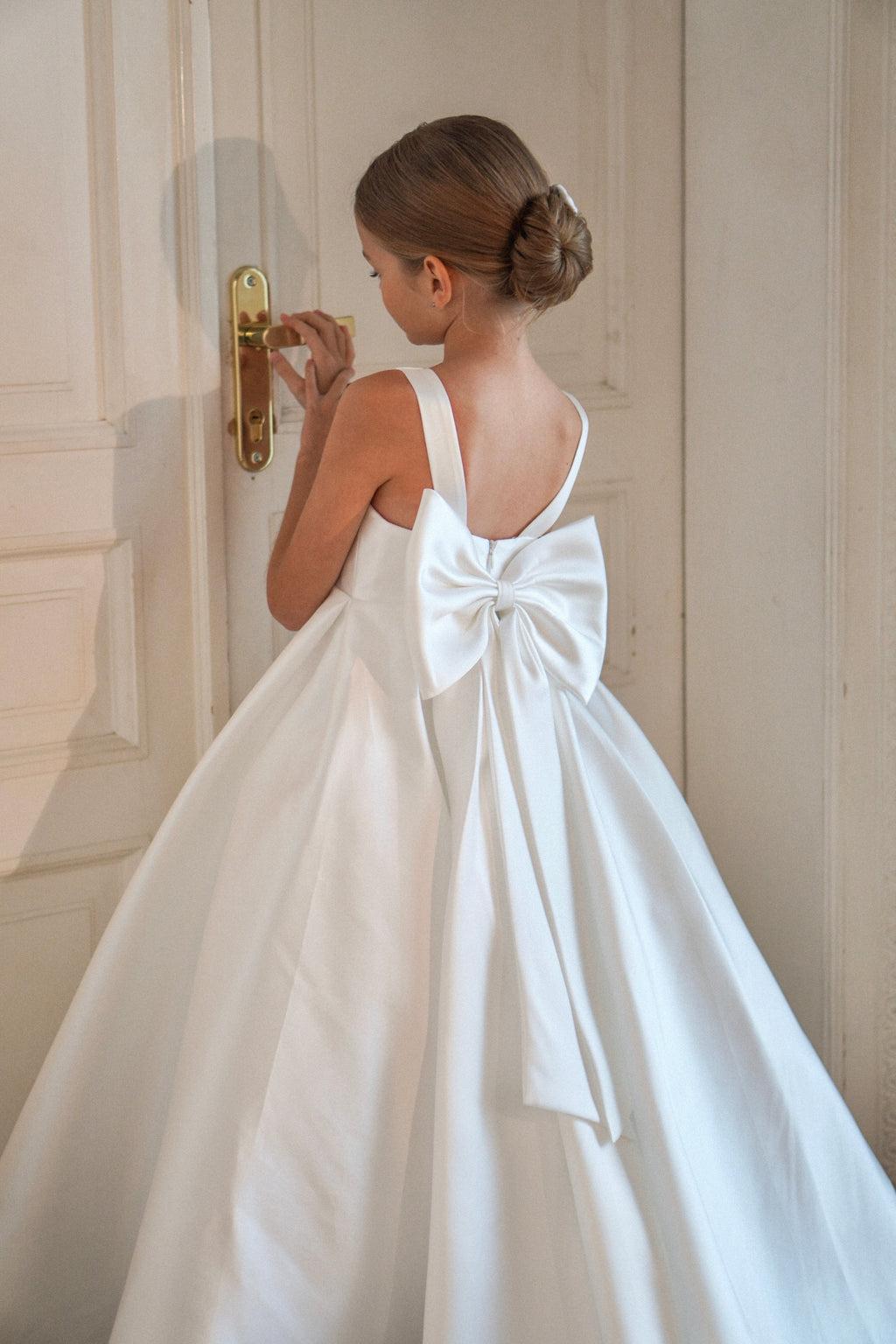 Vestido Sophia Mikado para Daminha de Honra — Exclusivo
