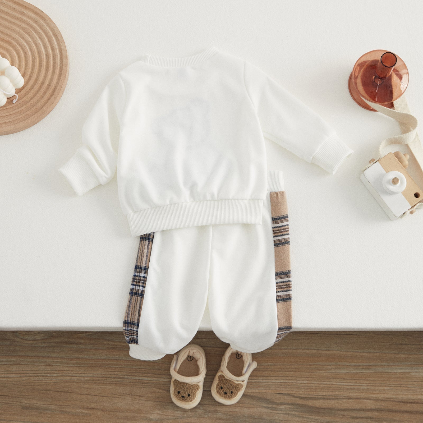 Conjunto Bebê Moletom Ursinho Xadrez — Blusa + Calça Off-White