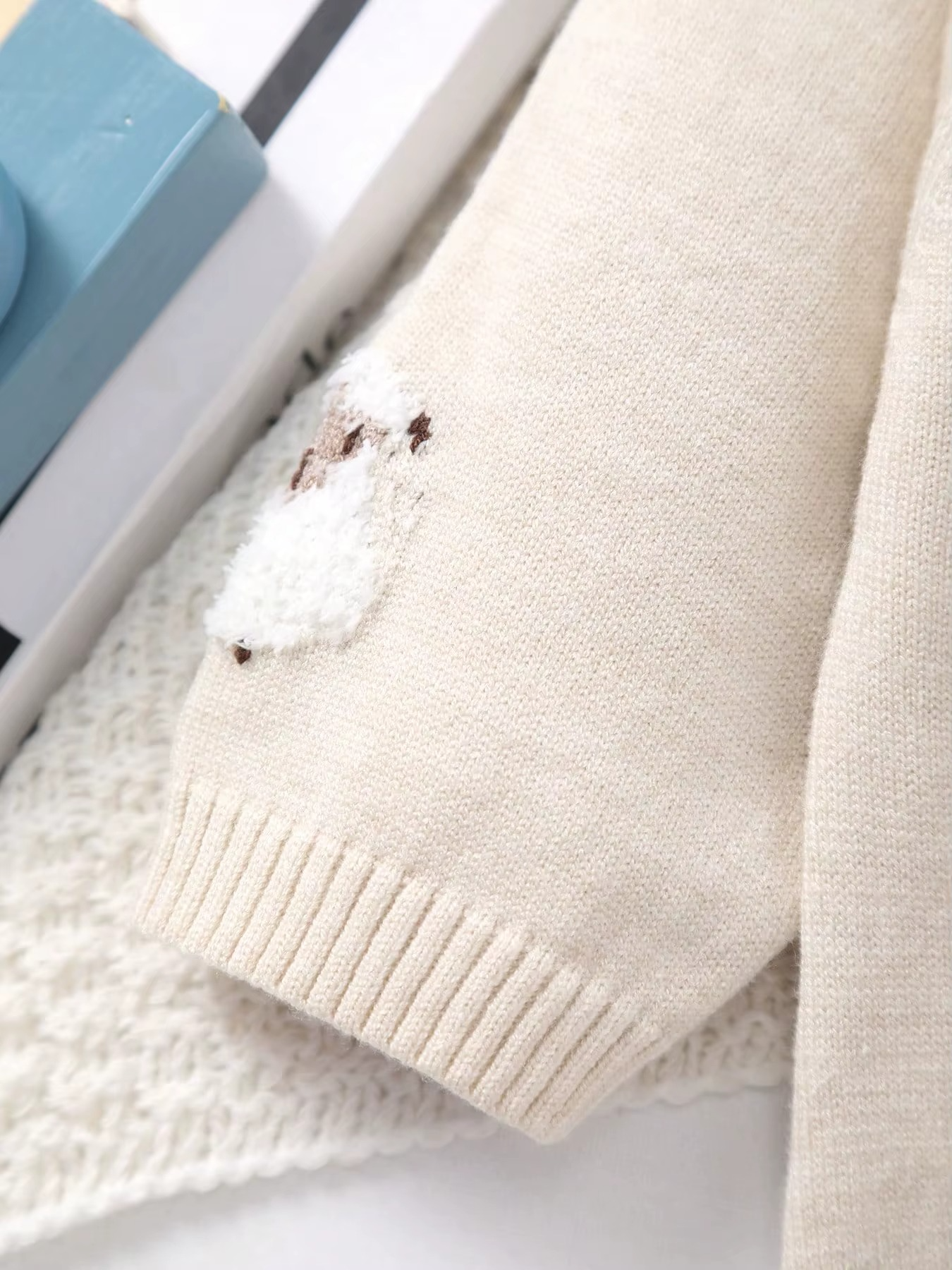 Macacão Bebê Tricô Ovelhinhas — Off-White