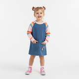 Vestido Infantil Jeans com Manga Arco-Íris — Azul