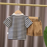 Conjunto Infantil Polo Listrado com Ursinho — Camisa + Bermuda Caramelo