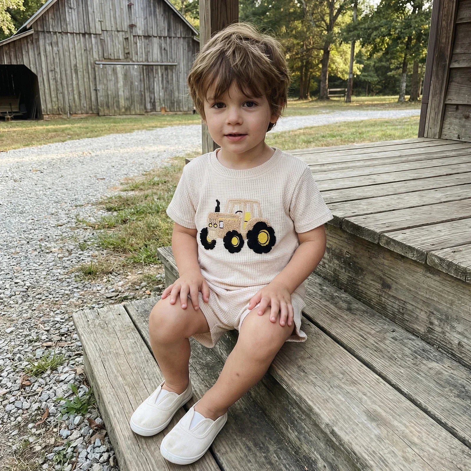 Conjunto Infantil Waffle Trator — Camiseta + Shorts