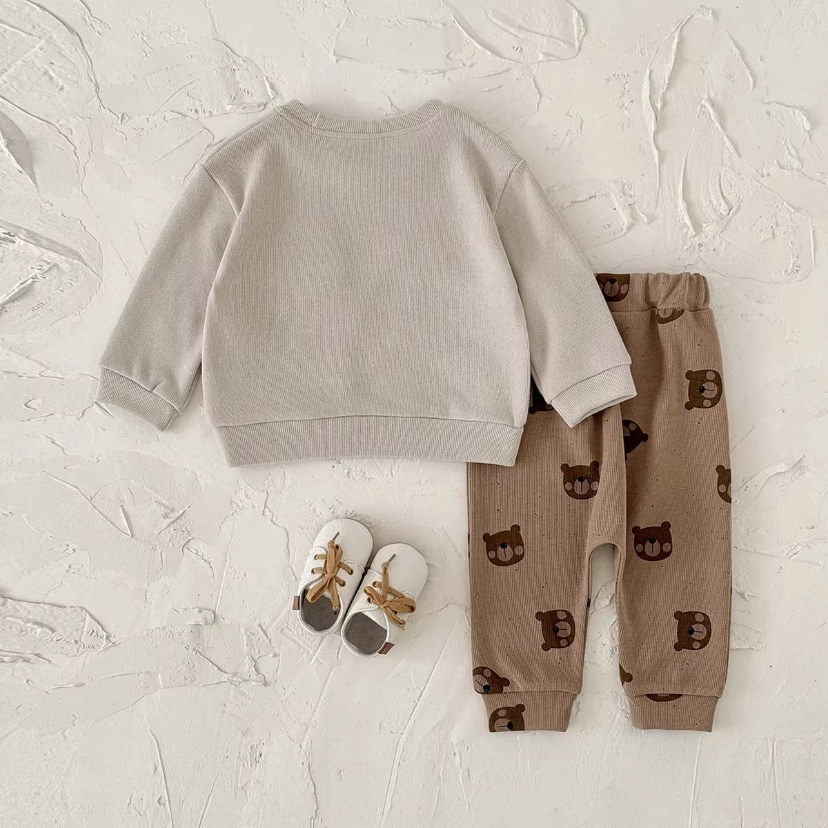 Conjunto Bebê Malha Ursinho no Bolso — Bege