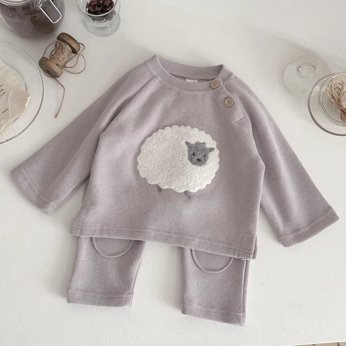 Conjunto Bebê Tricô Ovelha em Relevo — Cinza Claro